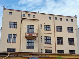 Prodej komerční nemovitosti, Jablonec nad Nisou, Jugoslávská, 1770 m2