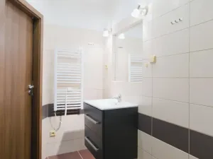 Prodej bytu 3+1, Krnov, SPC B, 76 m2