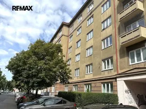 Pronájem bytu 2+1, Praha - Vršovice, Sámova, 70 m2