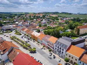 Prodej bytu 1+kk, Bystřice nad Pernštejnem, Masarykovo náměstí, 38 m2