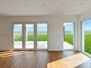 Prodej rodinného domu, Slaný, 156 m2