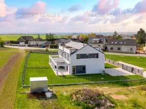 Prodej rodinného domu, Slaný, 156 m2