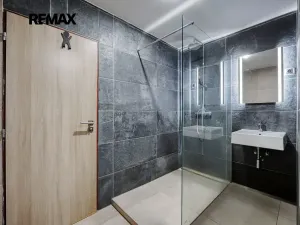 Prodej bytu 4+1, Plzeň, Sokolovská, 79 m2