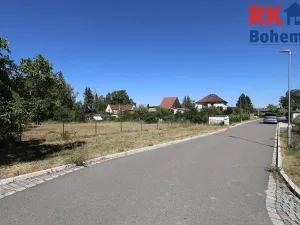 Prodej pozemku pro bydlení, Kostelec nad Černými lesy, Trativody, 999 m2