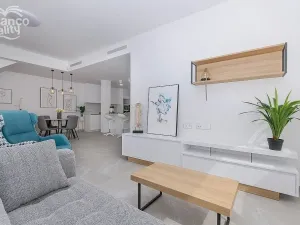 Prodej rodinného domu, San Miguel de Salinas, Alicante, Španělsko, 92 m2