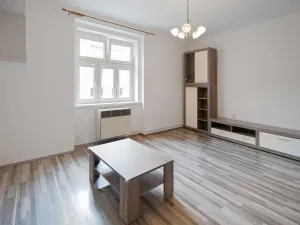 Pronájem bytu 2+kk, Praha - Žižkov, Biskupcova, 41 m2