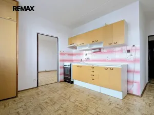 Prodej bytu 3+1, Dobronín, Šeříková, 69 m2