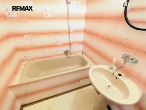 Prodej bytu 3+1, Dobronín, Šeříková, 69 m2