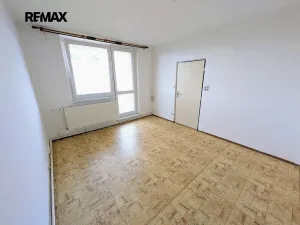 Prodej bytu 3+1, Dobronín, Šeříková, 69 m2