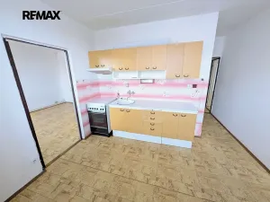 Prodej bytu 3+1, Dobronín, Šeříková, 69 m2