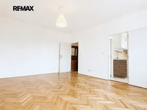 Pronájem bytu 2+1, Praha - Vinohrady, Pod Rapidem, 52 m2