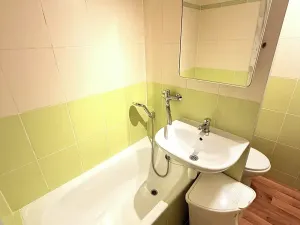 Pronájem bytu 1+1, Židlochovice, sídl. Družba, 34 m2