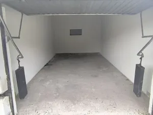 Pronájem garáže, Cheb, 21 m2
