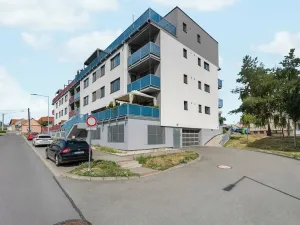 Prodej bytu 4+kk, Miroslav, 98 m2