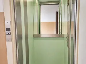 Prodej bytu 3+1, Neratovice, Dr. E. Beneše, 69 m2