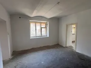 Prodej rodinného domu, Břehy, Bahníkova, 198 m2