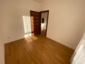 Pronájem bytu 3+kk, Praha - Čakovice, Bermanova, 56 m2