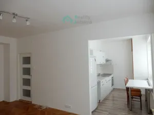 Pronájem bytu 2+1, Žďár nad Sázavou, Bratří Čapků, 52 m2