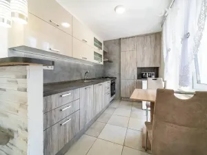 Prodej bytu 2+kk, Vsetín, Těšíkov, 54 m2