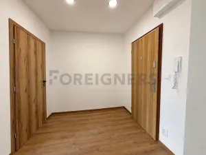 Pronájem bytu 2+kk, Brno, Valtická, 40 m2