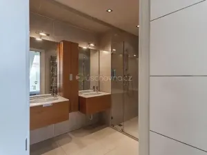 Pronájem bytu 4+kk, Praha - Smíchov, Kroftova, 182 m2