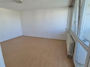 Pronájem bytu 1+kk, Pardubice, Gagarinova, 34 m2