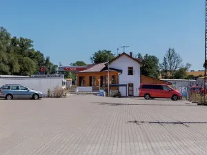 Prodej výrobních prostor, Sadová, 262 m2
