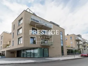 Pronájem bytu 2+kk, Praha - Smíchov, Kobrova, 81 m2