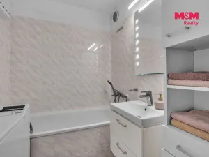 Prodej bytu 3+1, Chrudim - Chrudim IV, Hradištní, 69 m2