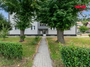Prodej bytu 2+1, Králův Dvůr - Karlova Huť, Na Louce, 68 m2