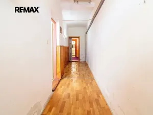 Prodej rodinného domu, Břeclav, náměstí Petra Bezruče, 70 m2