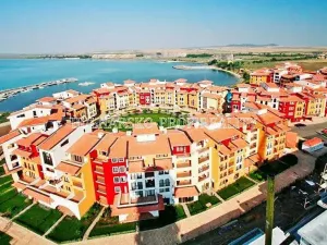 Prodej bytu 2+kk, Acheloj, Bulharsko, 77 m2