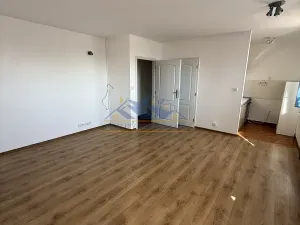 Pronájem bytu 1+kk, Hořovice, Slavíkova, 35 m2
