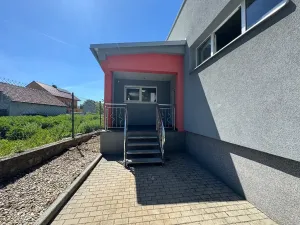 Pronájem skladu, Netín, 525 m2