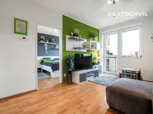 Prodej bytu 2+kk, Jesenice, Na Okruhu, 42 m2