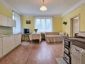 Prodej rodinného domu, Bernartice, 514 m2