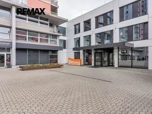Prodej bytu 2+kk, Praha - Strašnice, Názovská, 60 m2