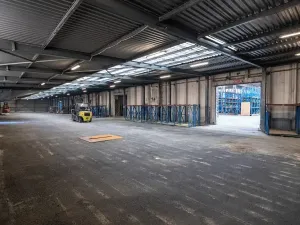Pronájem skladu, Ostrava, 30404 m2