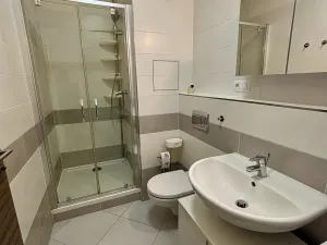 Pronájem bytu 1+kk, Praha - Letňany, Kadečkové, 34 m2