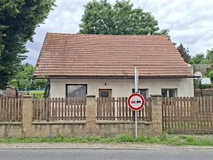 Prodej rodinného domu, Křenice, Hlavní, 70 m2
