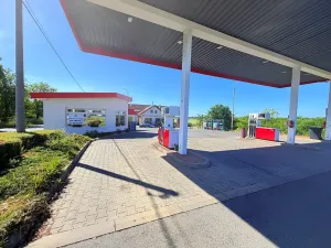 Prodej obchodního prostoru, Kly, 45 m2