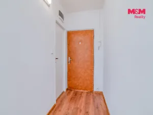 Prodej bytu 1+kk, Karlovy Vary - Doubí, 20 m2