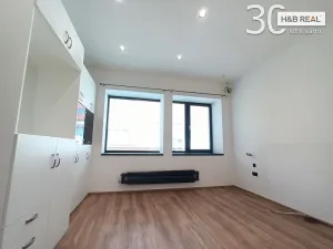 Pronájem bytu 2+kk, Zlín, Rašínova, 60 m2