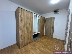 Pronájem bytu 2+1, Vrchlabí, Družstevní, 56 m2