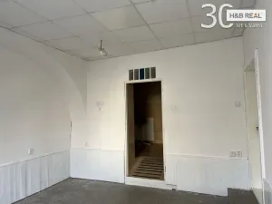 Pronájem obchodního prostoru, Hranice, 30 m2