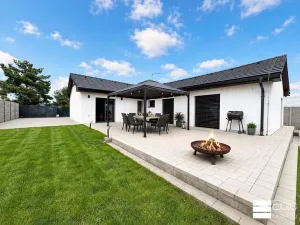 Prodej rodinného domu, Tišice, Na ladech, 116 m2
