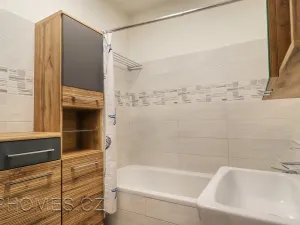 Pronájem bytu 3+1, Praha, Nad Primaskou, 70 m2