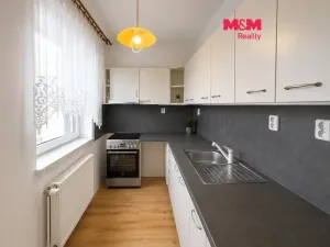 Pronájem bytu 3+1, Velký Osek, Revoluční, 60 m2