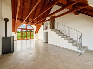 Prodej rodinného domu, Černolice, Ke dvoru, 375 m2