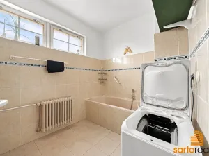 Prodej rodinného domu, Hrobčice, 360 m2